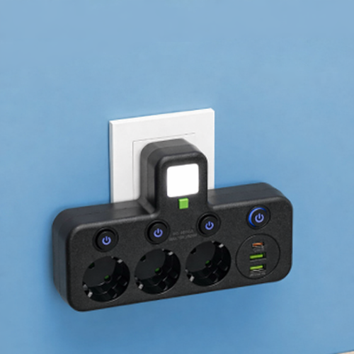 1+1 GRATIS PlugMaster Connect - Intelligente stekkerdoos met USB-poorten + nachtlamp